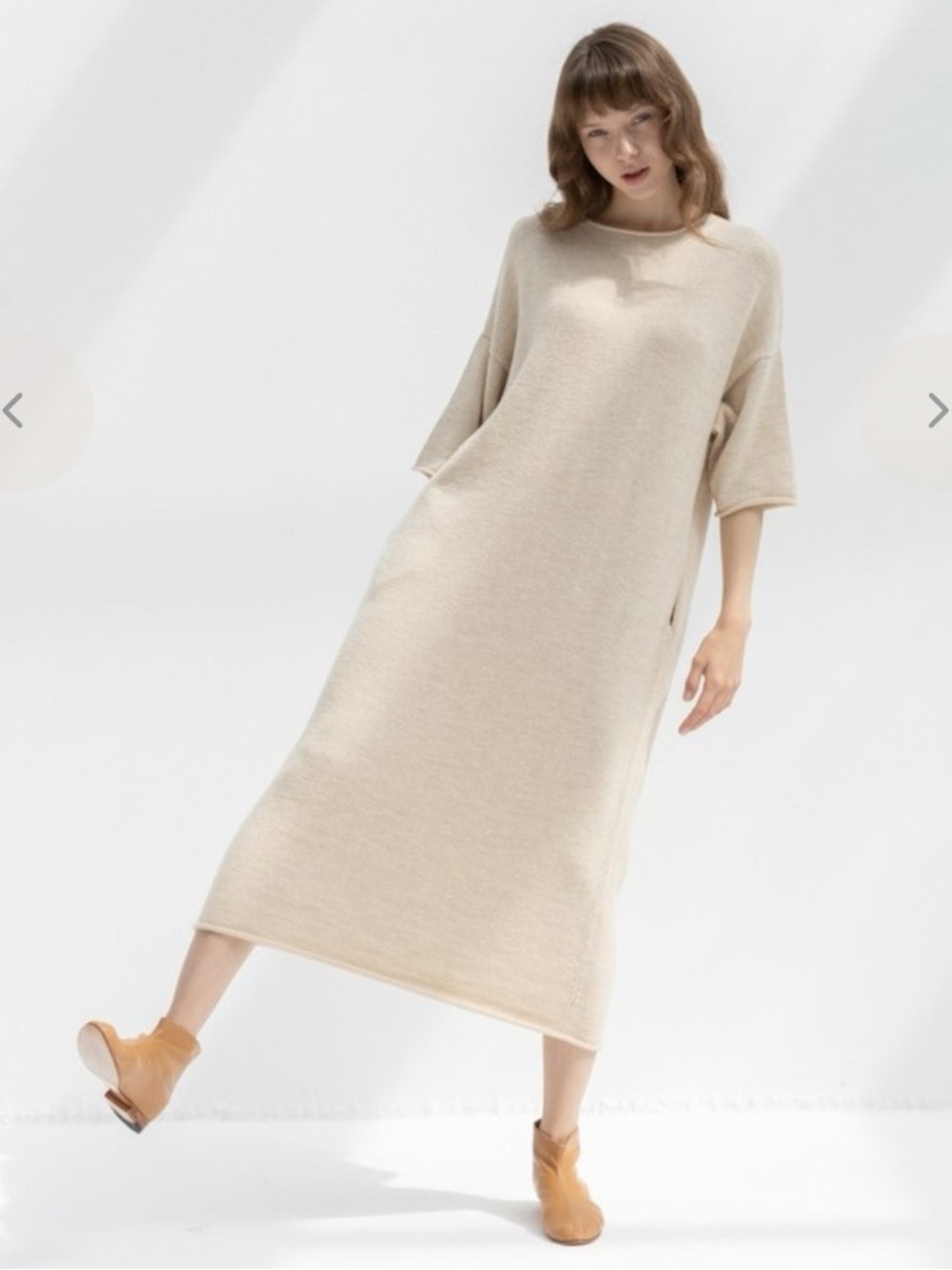 Lauren MANOOGIAN Knit
Alpaca Blend Minimalist short-sleeve maxi dress $660 L
